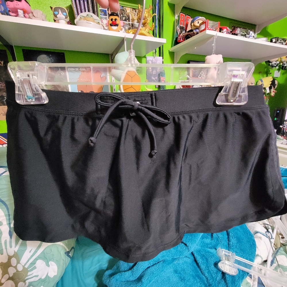 Swim skort